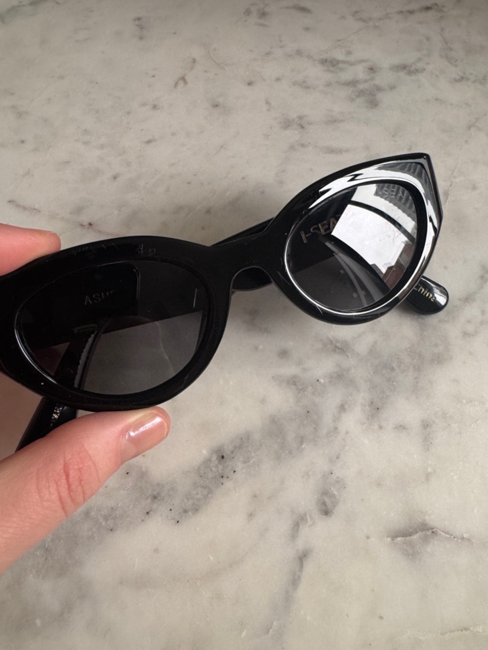 I-Sea Ashbury Sky Sunglasses